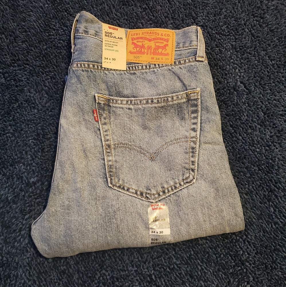 NWT 505 Regular Levis 34x30